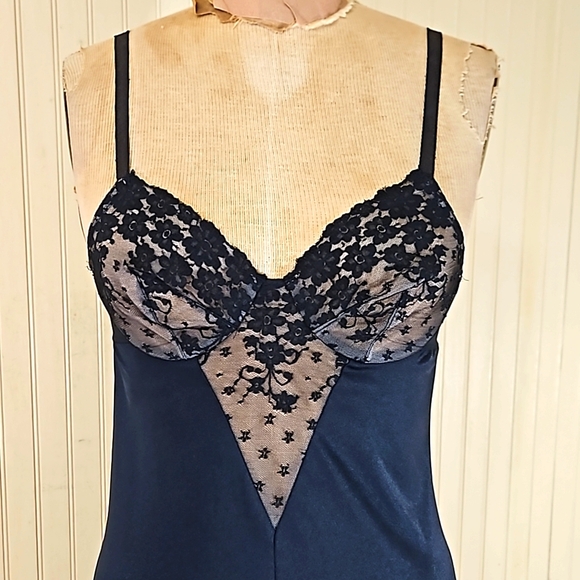 VINTAGE FORMFIT ROGERS black lacy chemise dress - Picture 2 of 12